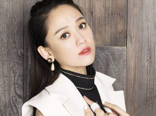 陈乔恩爆料花瓶视频 第1张 陈乔恩爆料花瓶视频 第1张